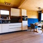Hochoben & Mobilhomes