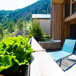 Chalet Hochoben & Mobilhomes