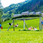 Chalet Hochoben & Mobilhomes *