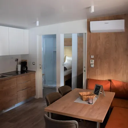 Hochoben & Mobilhomes Chalet