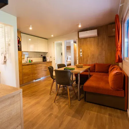 Hochoben & Mobilhomes