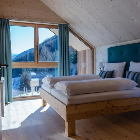 Hochoben Chalets&mobilhomes