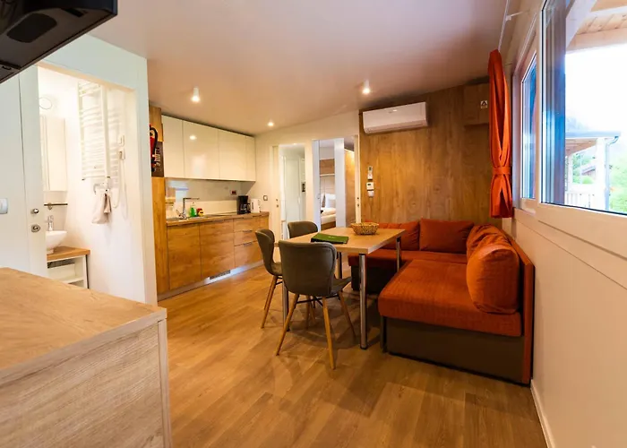 Hochoben & Mobilhomes