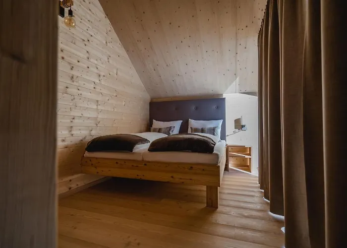 Chalet Hochoben & Mobilhomes *